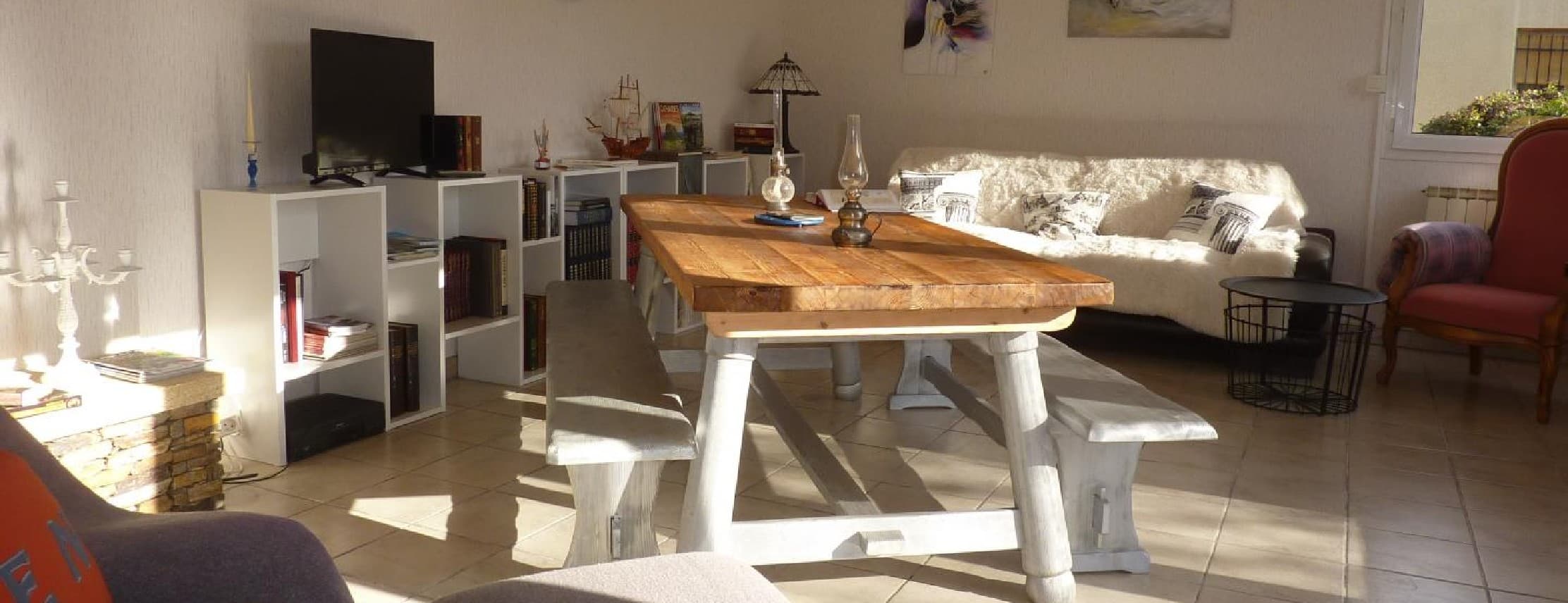 Gîte Marseillas - salle à manger 2